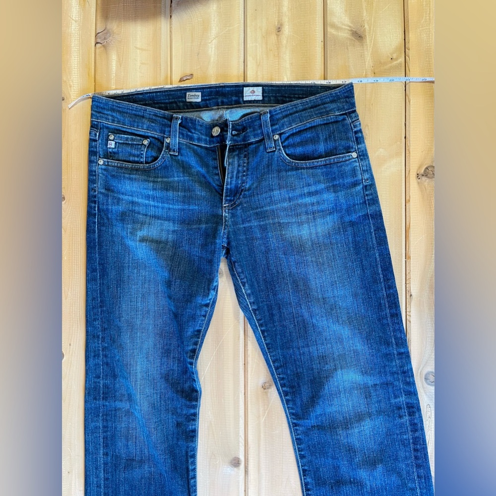 AG tomboy relaxed straight size 30